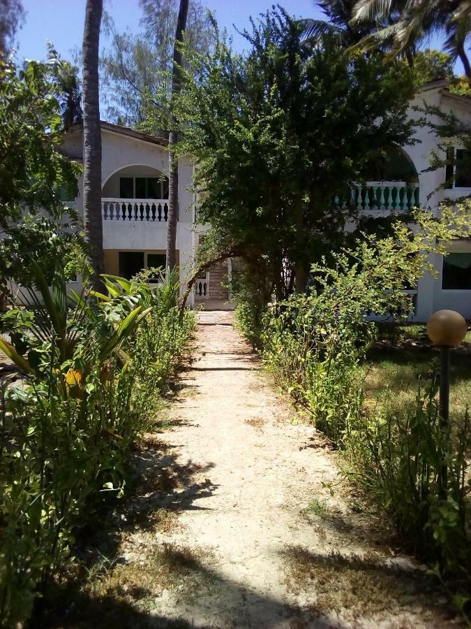 Savannah Cottages モンバサ エクステリア 写真